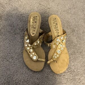 New York Transit Sparkling Gold Sandals